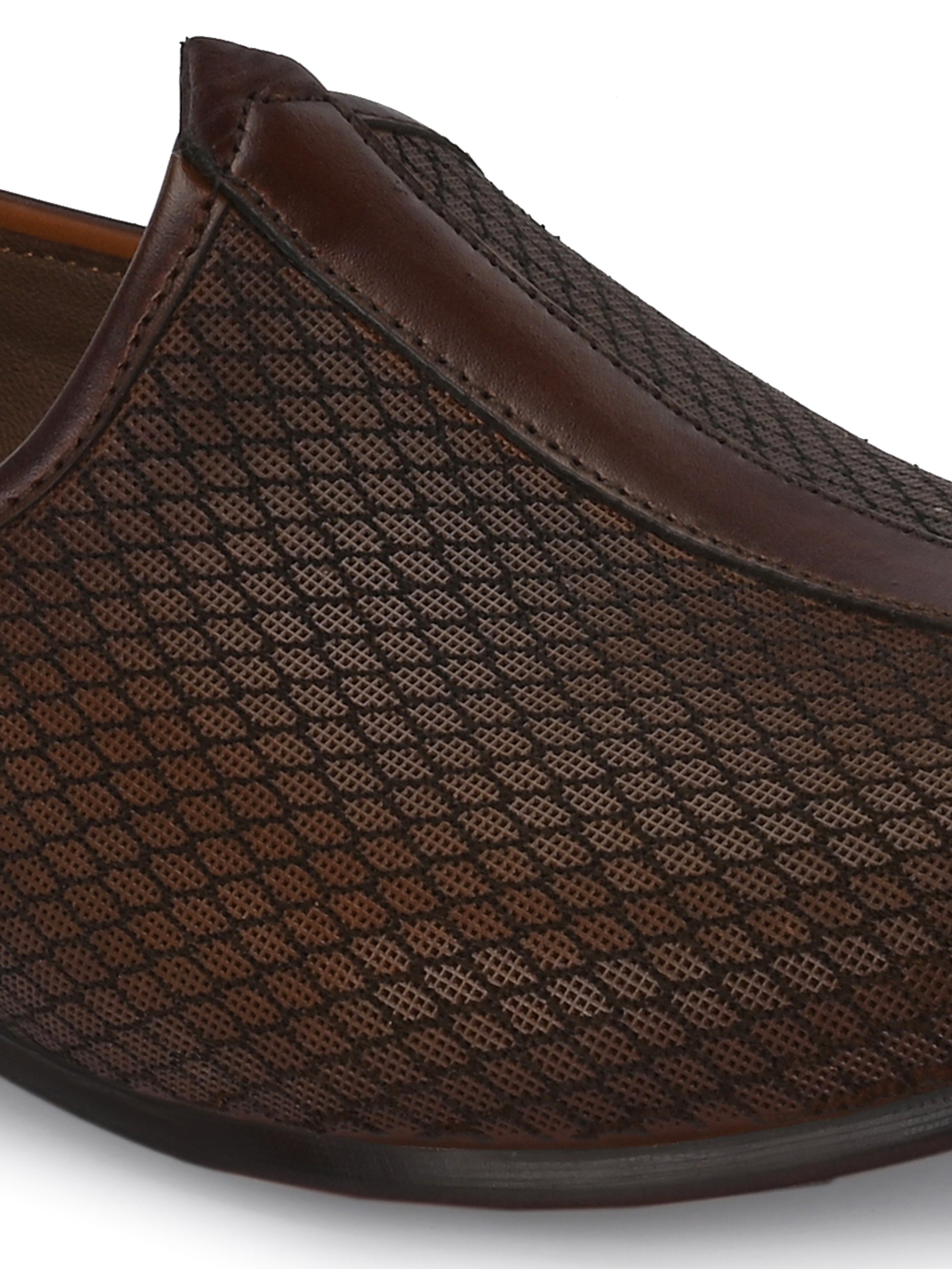 Egoss Ethnic Jooti For Men