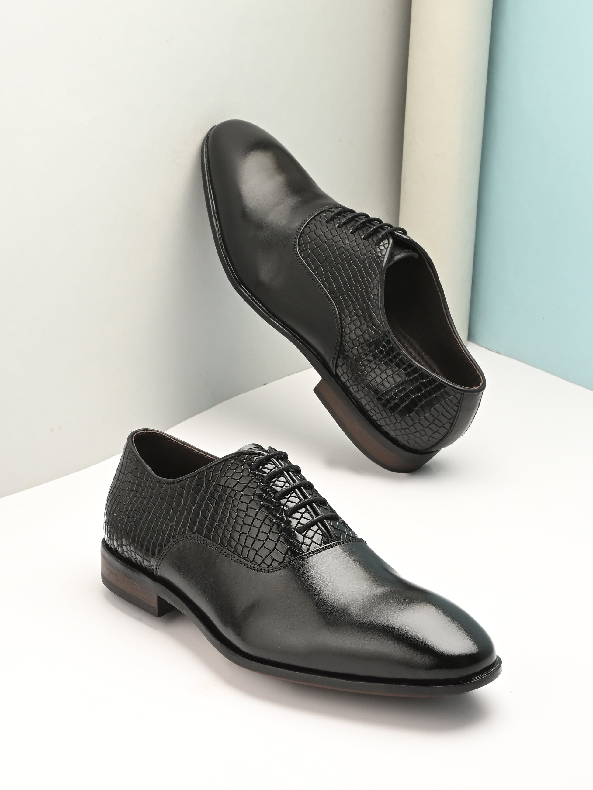 Egoss Formal Lace-Up Shoes For Men