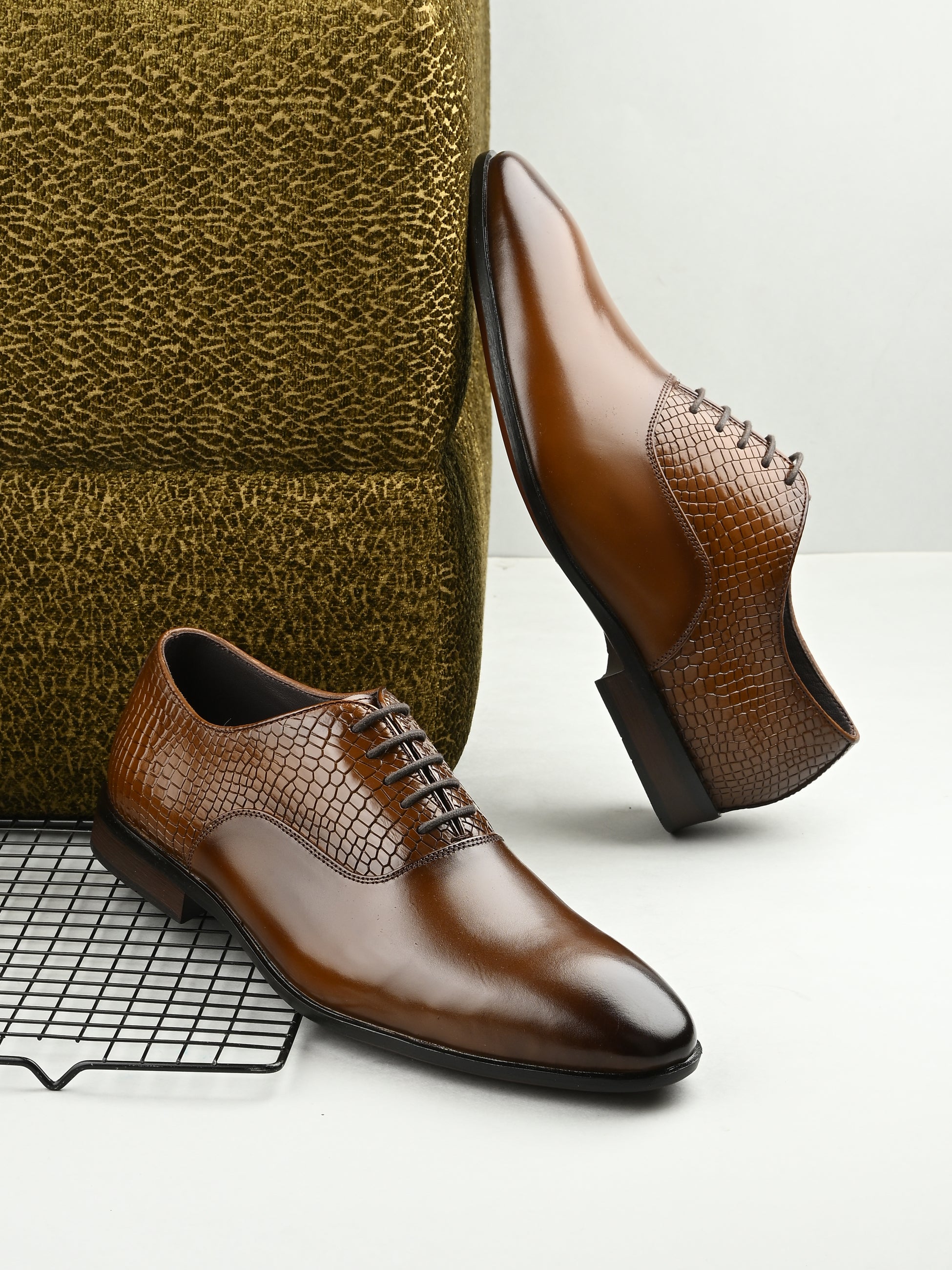 Egoss Formal Lace-Up Shoes For Men