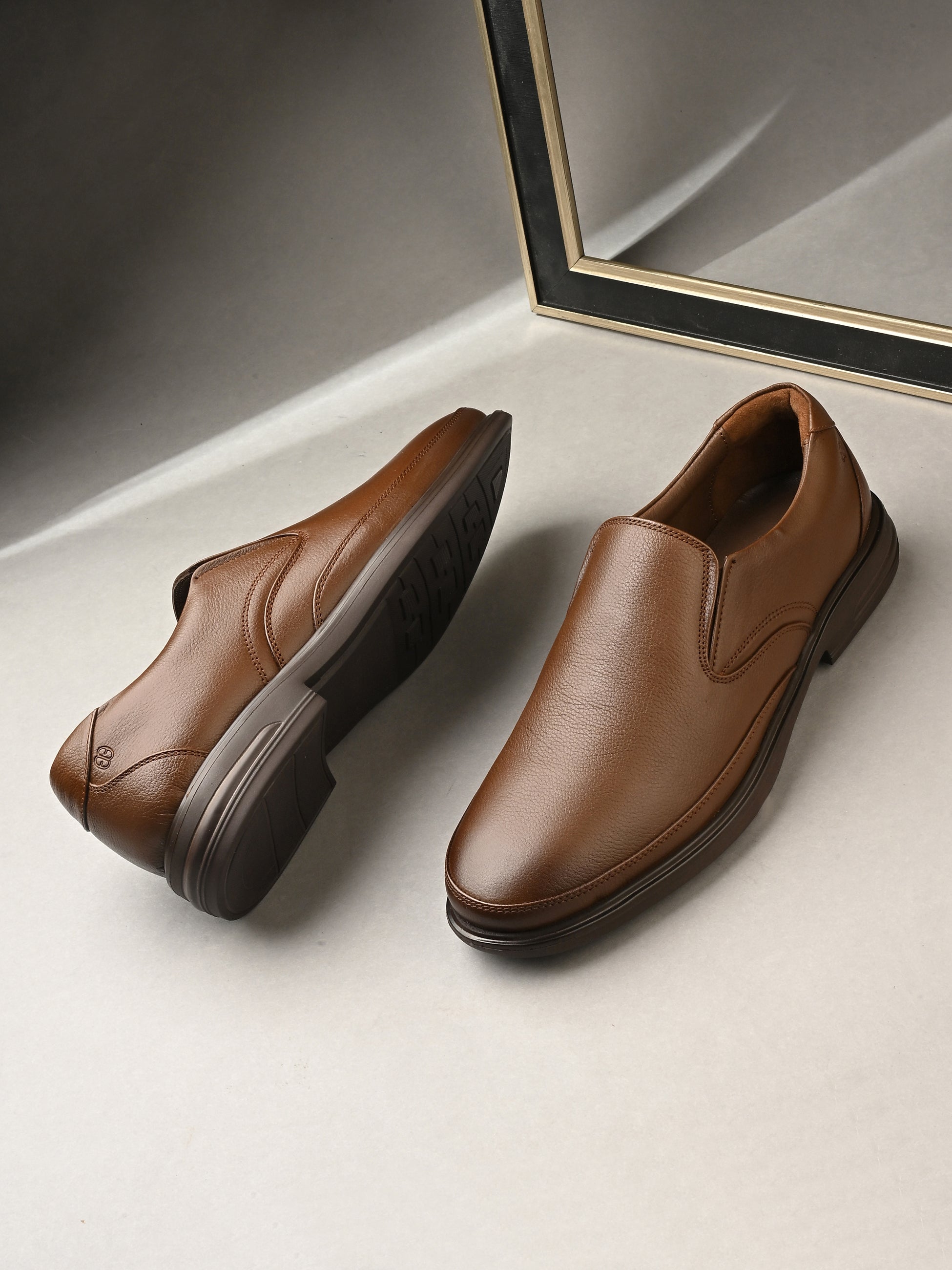 Zero Gravity Luxe Moccasins by Aspeerio