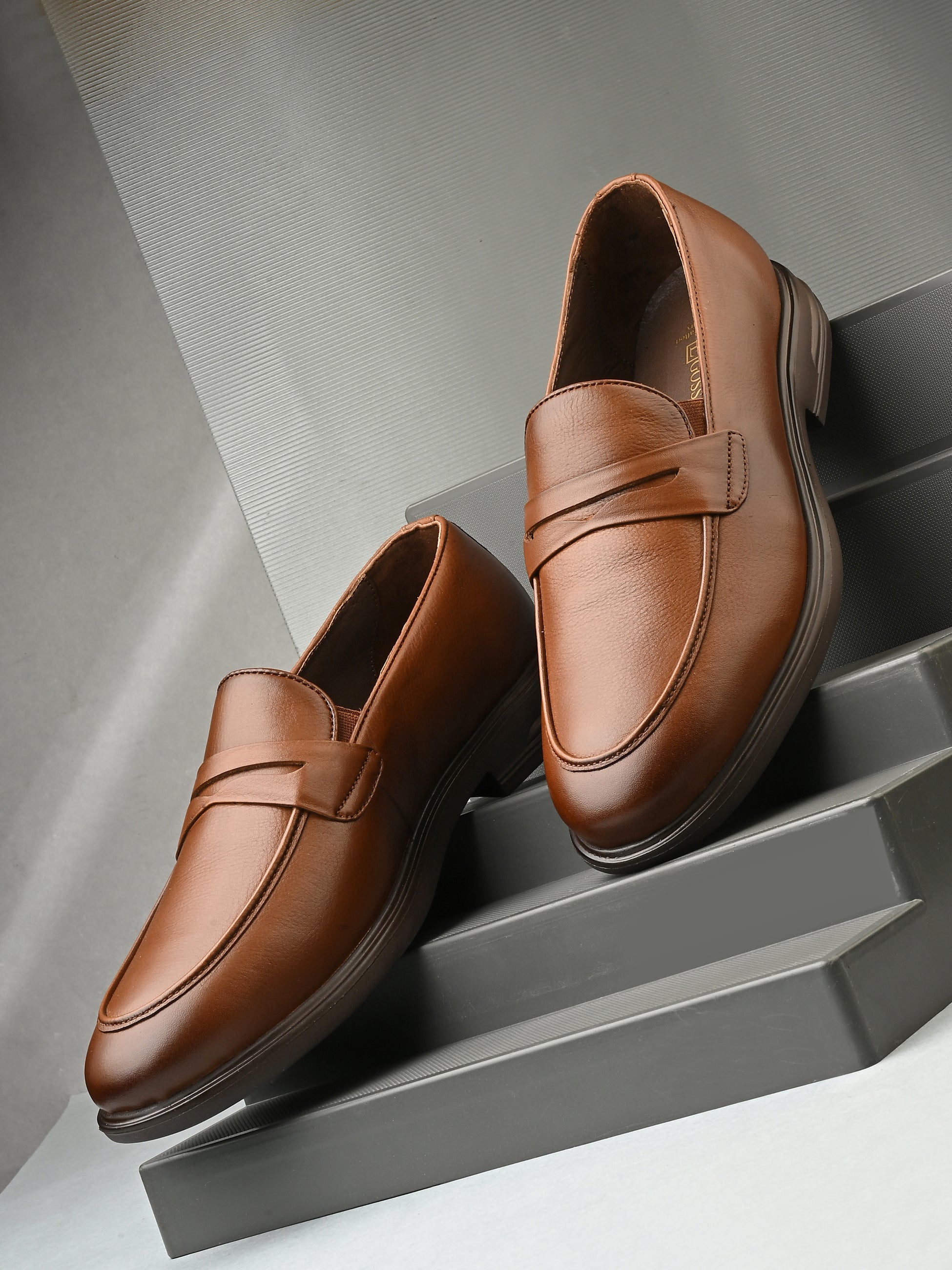 Zero Gravity Luxe Loafers by Aspeerio
