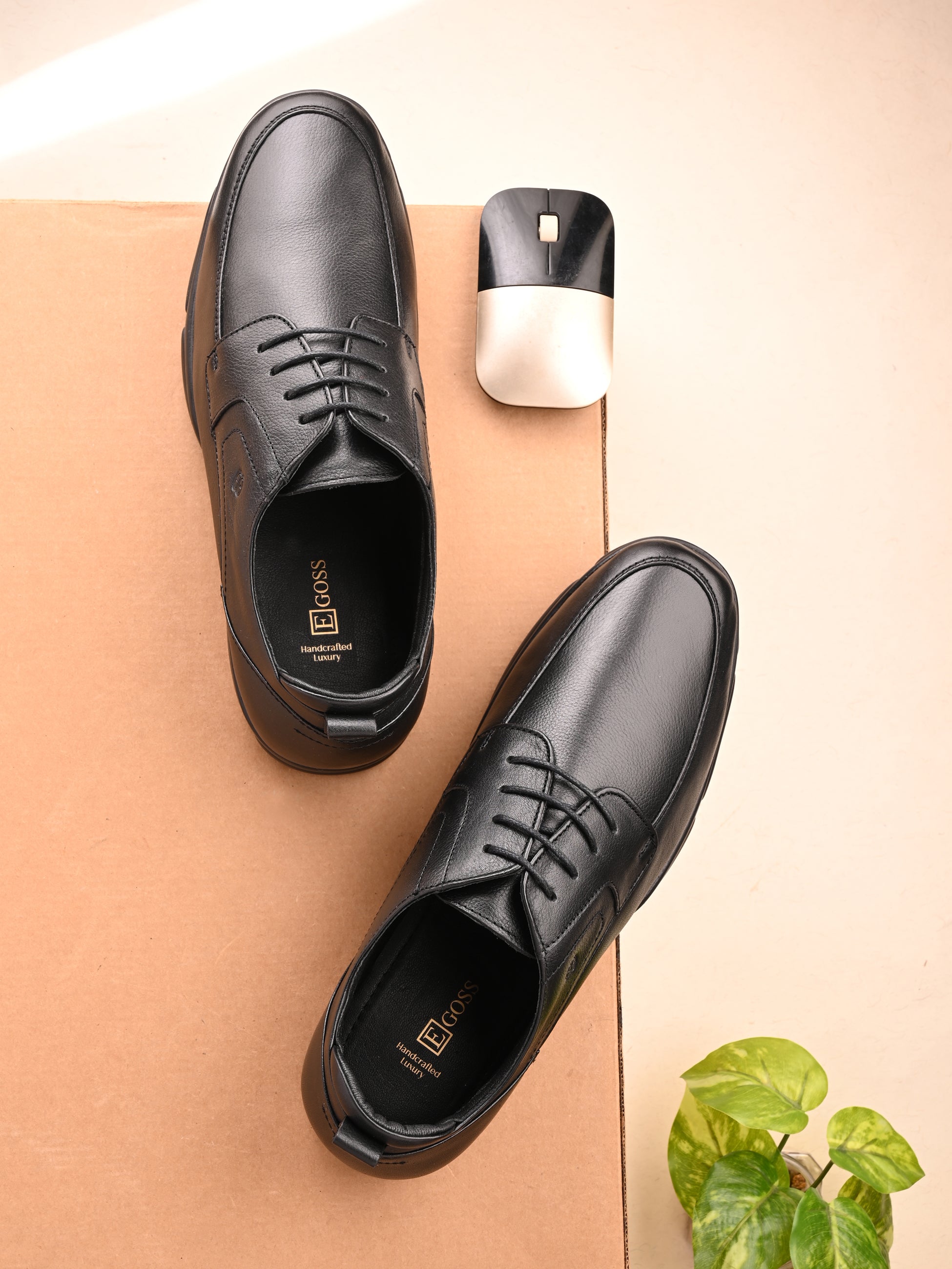 Egoss Casual Lace-Up Shoes For Men