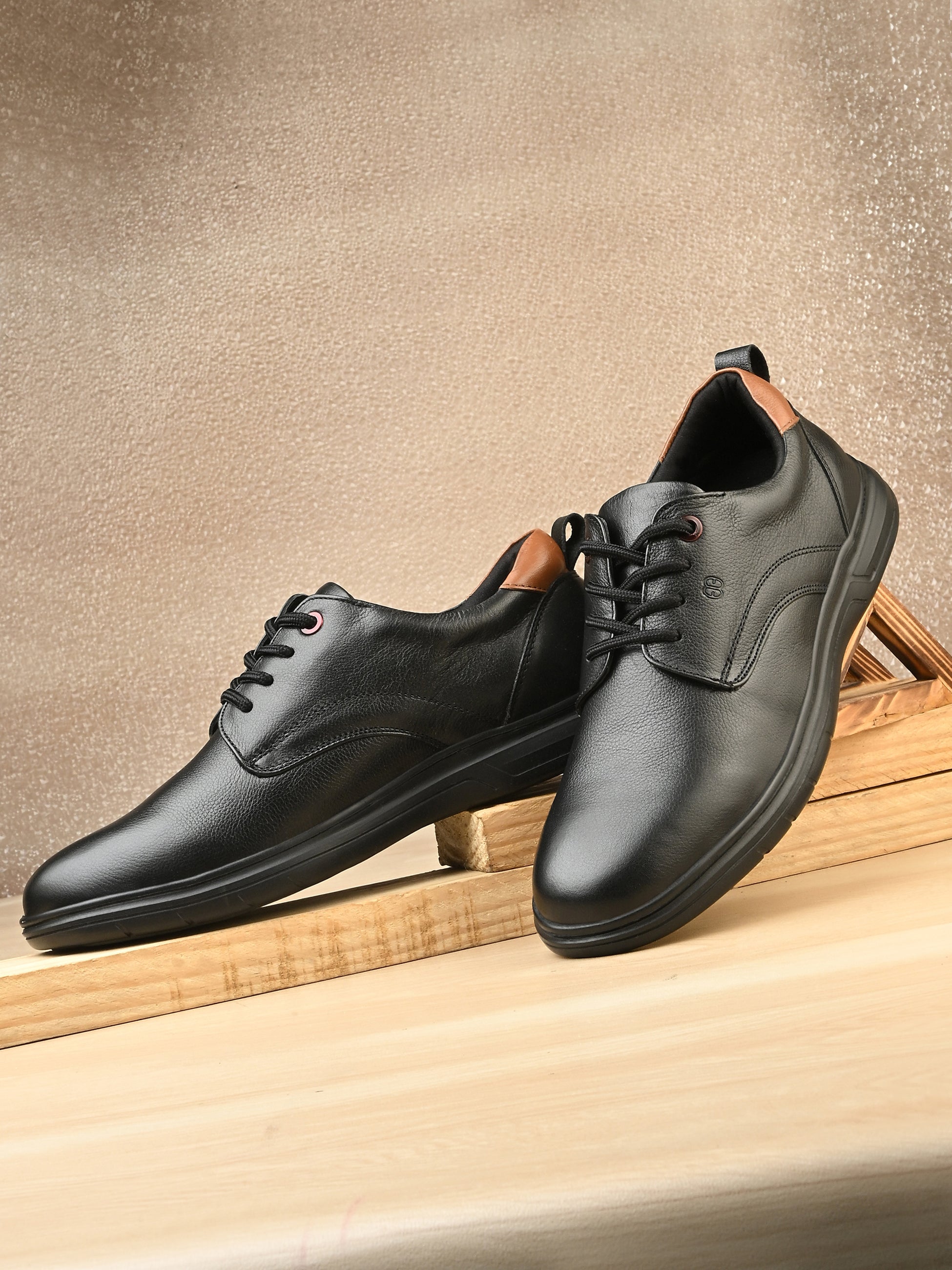 Zero Gravity 2.0 Sneakers by Aspeerio