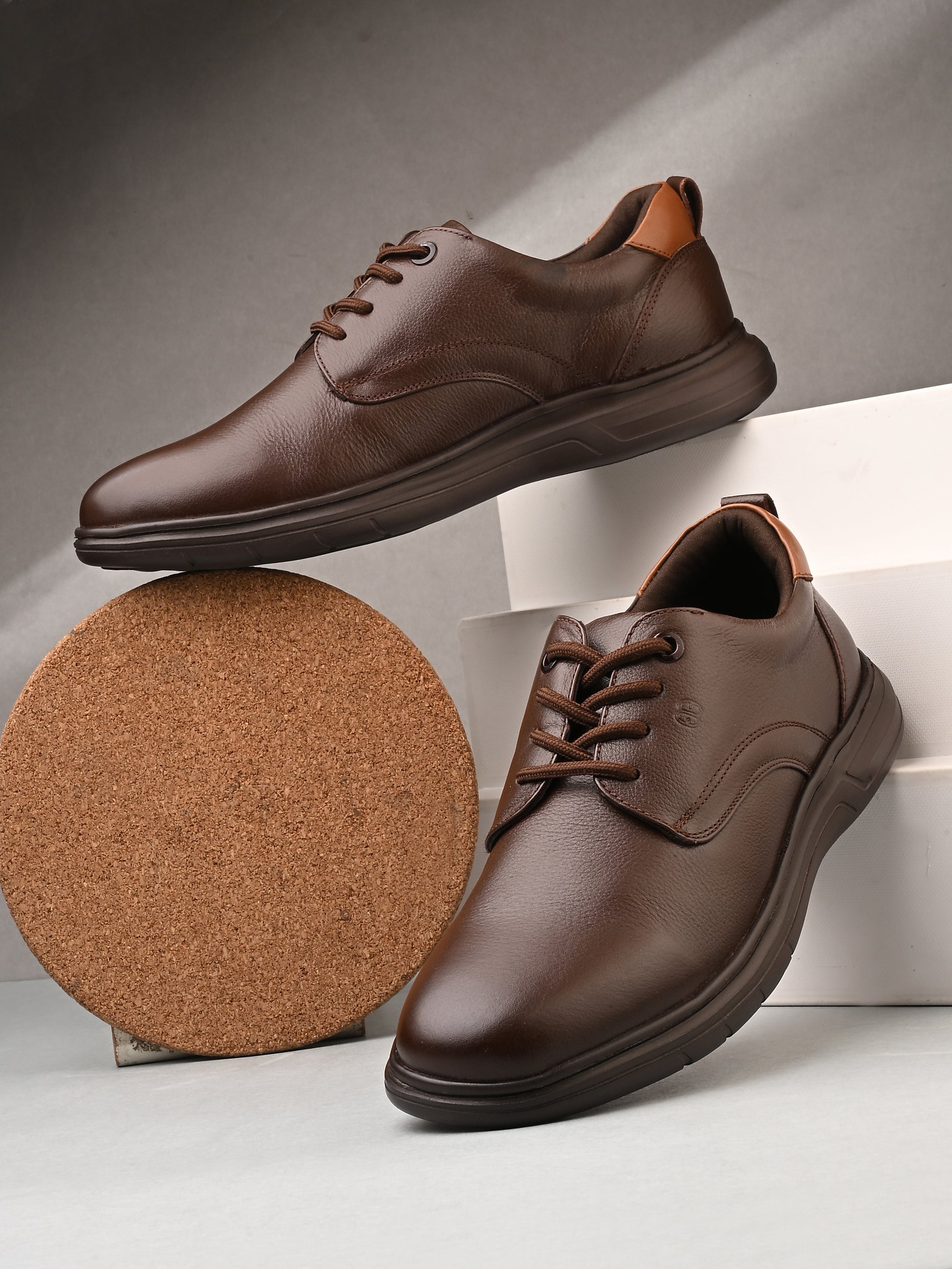 Zero Gravity 2.0 Sneakers by Aspeerio