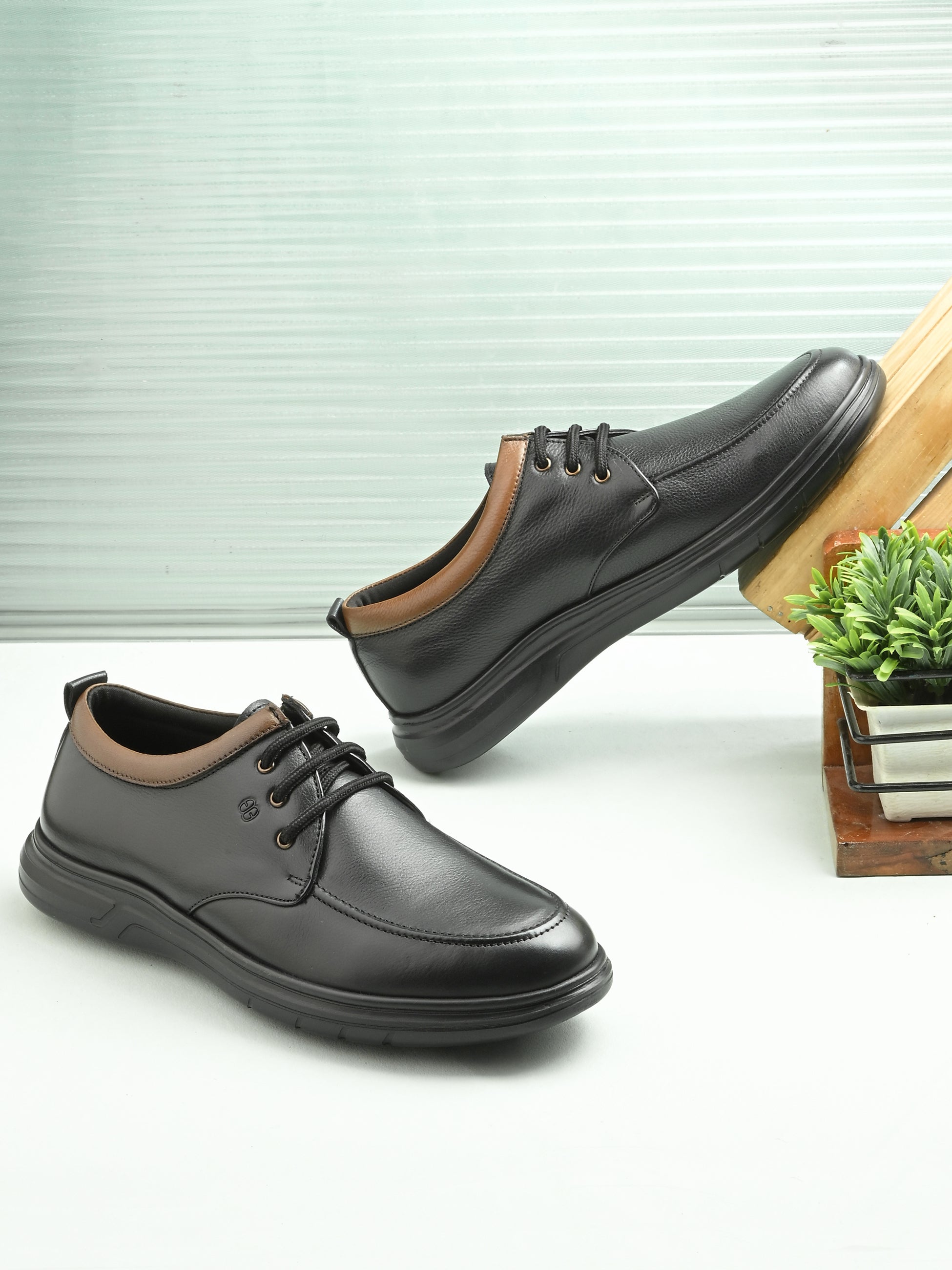 Zero Gravity 2.0 Sneakers by Aspeerio