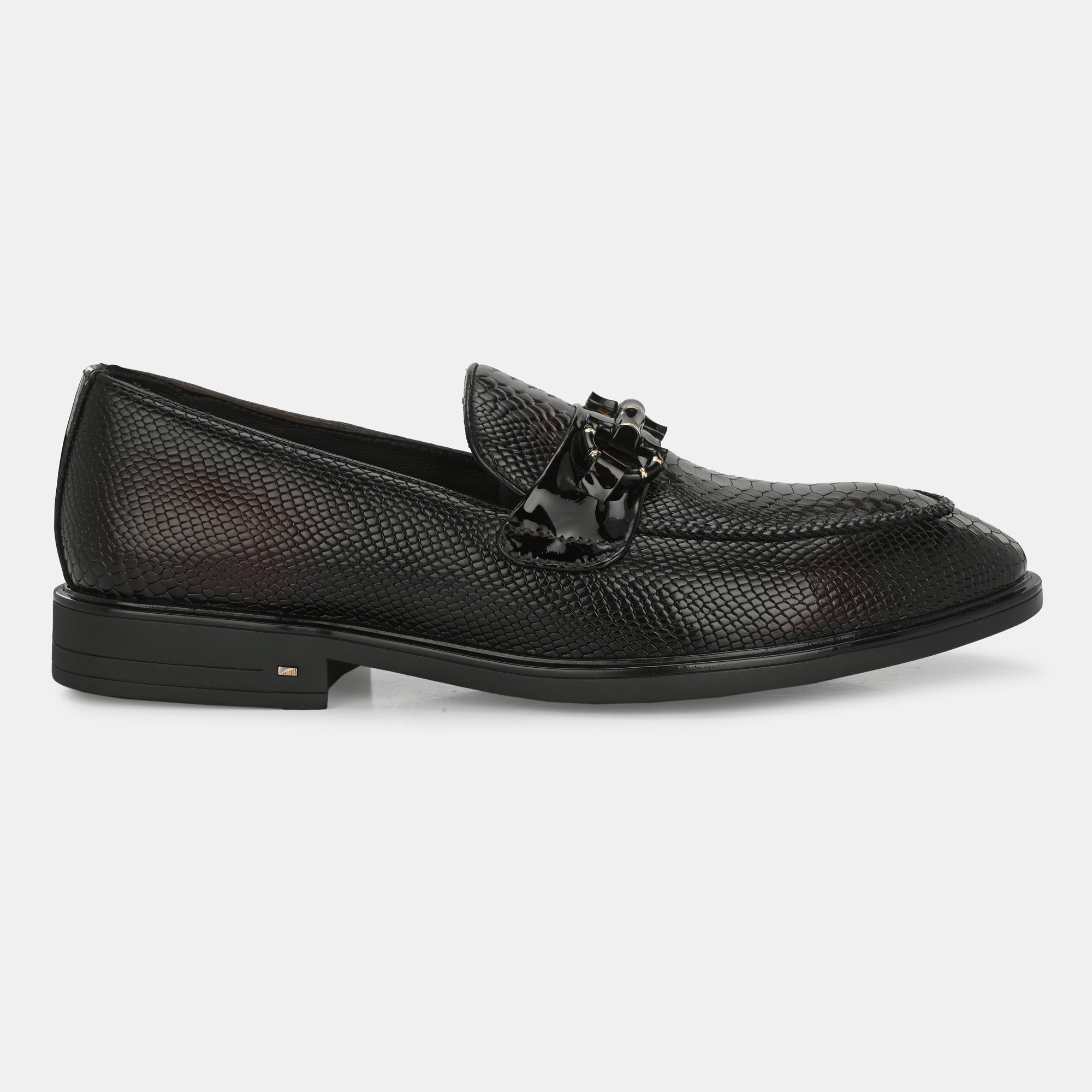 Cherry Textured Buckled Loafers by Lafattio